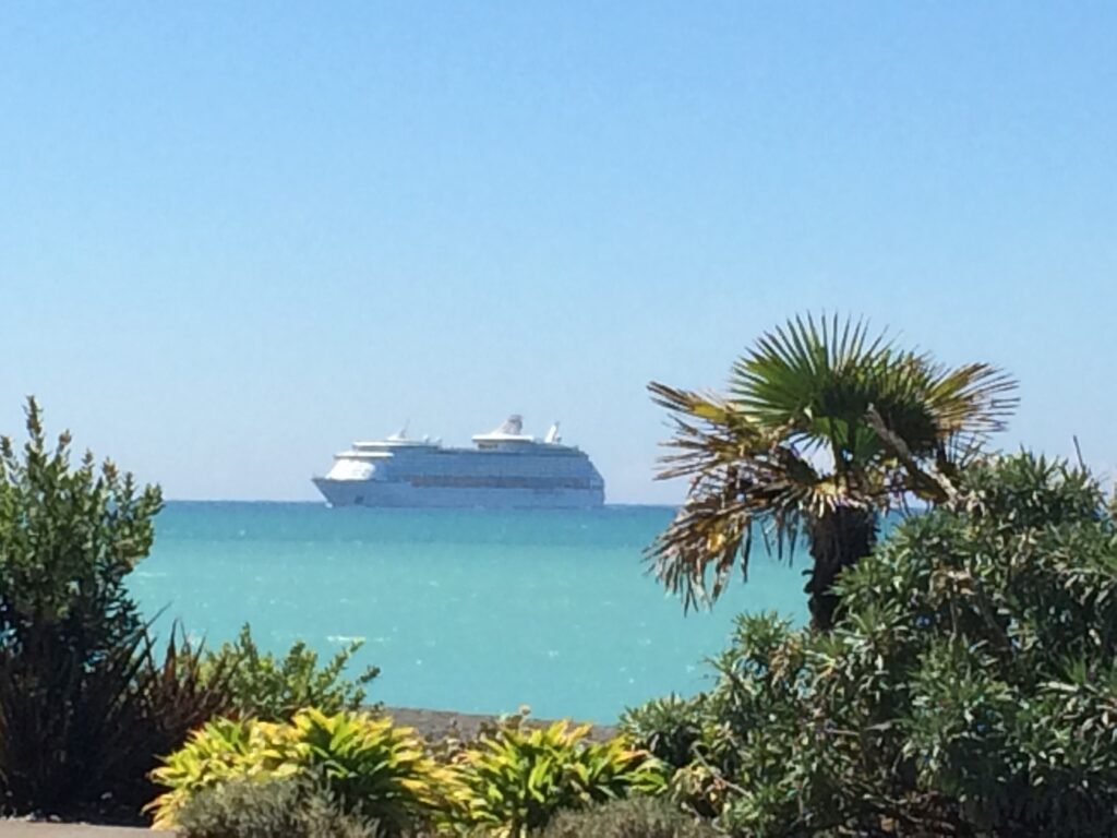 cruise ship offshore of Napier port